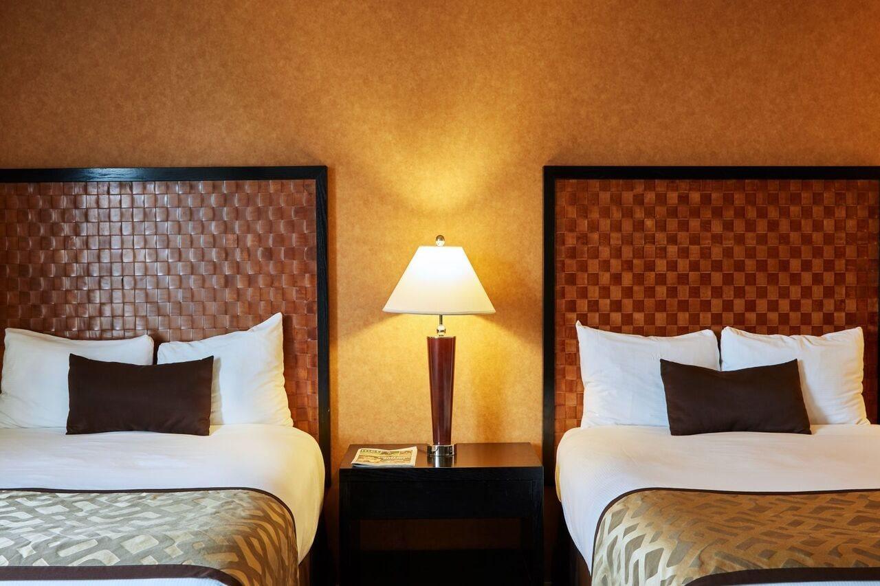 skyline hotel new york manhattan
